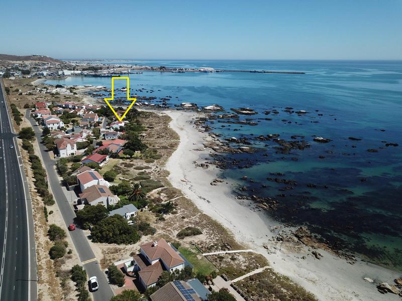 2 Bedroom Property for Sale in Hannasbaai Western Cape